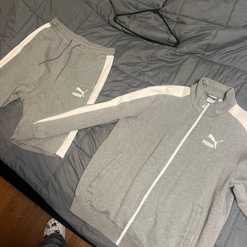Puma Gray and White Athletic Sweat Suit
